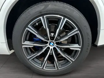 X5 xDrive30d HUD SHZ AHK