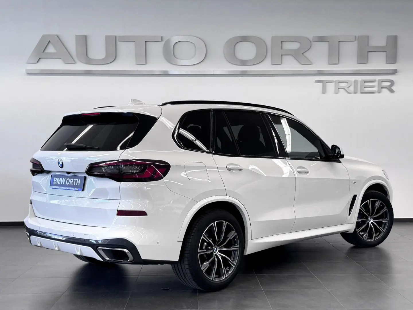 X5 xDrive30d M-SPORT LEDER HUD LASER ACC CAM AHK