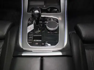 X5 xDrive40d Head-Up HK HiFi DAB RFK Komfortzg.