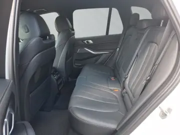X5 xDrive30d M Sport LED Leder Navi Induktionsla