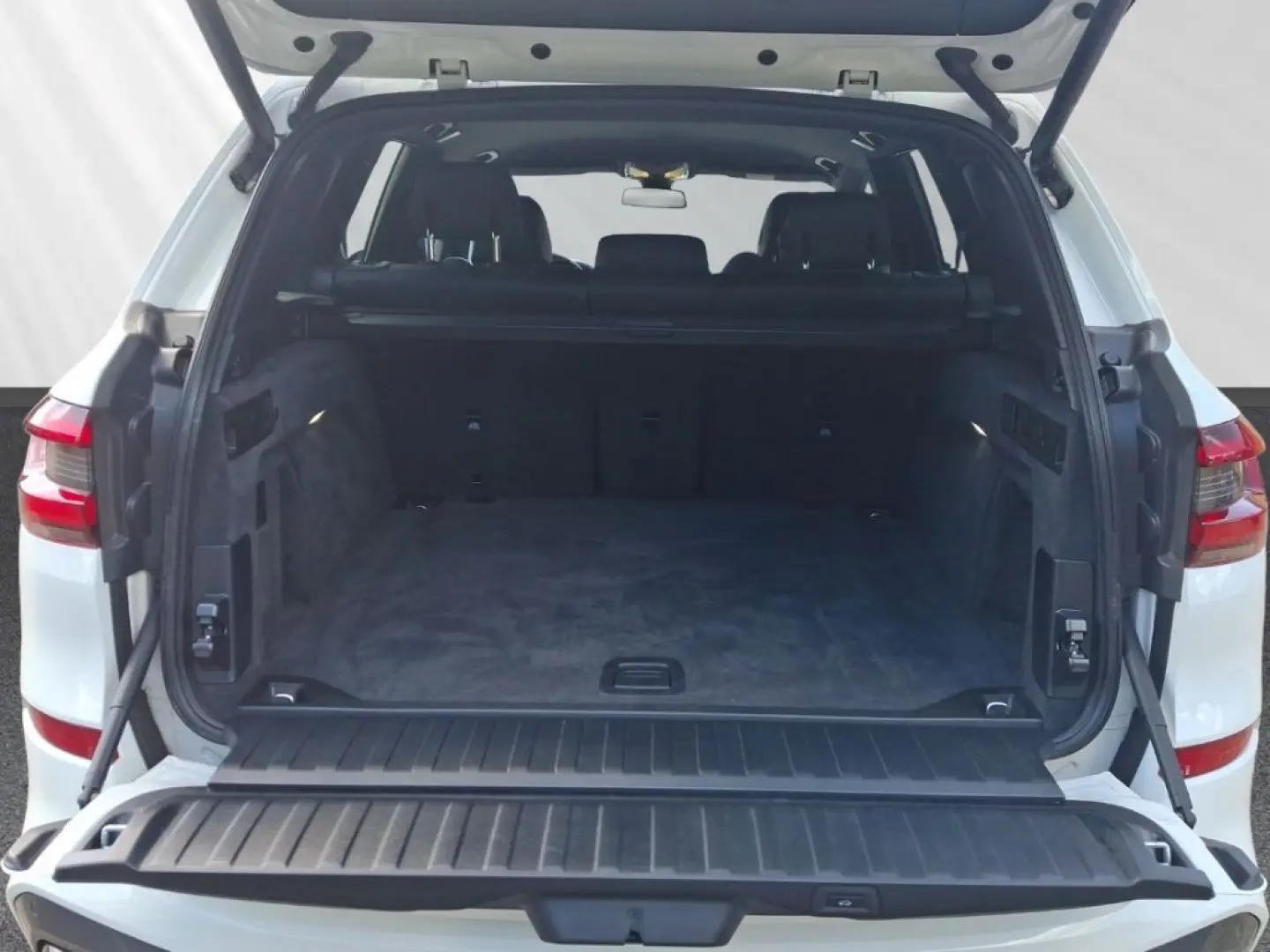 X5 xDrive30d M Sport LED Leder Navi Induktionsla
