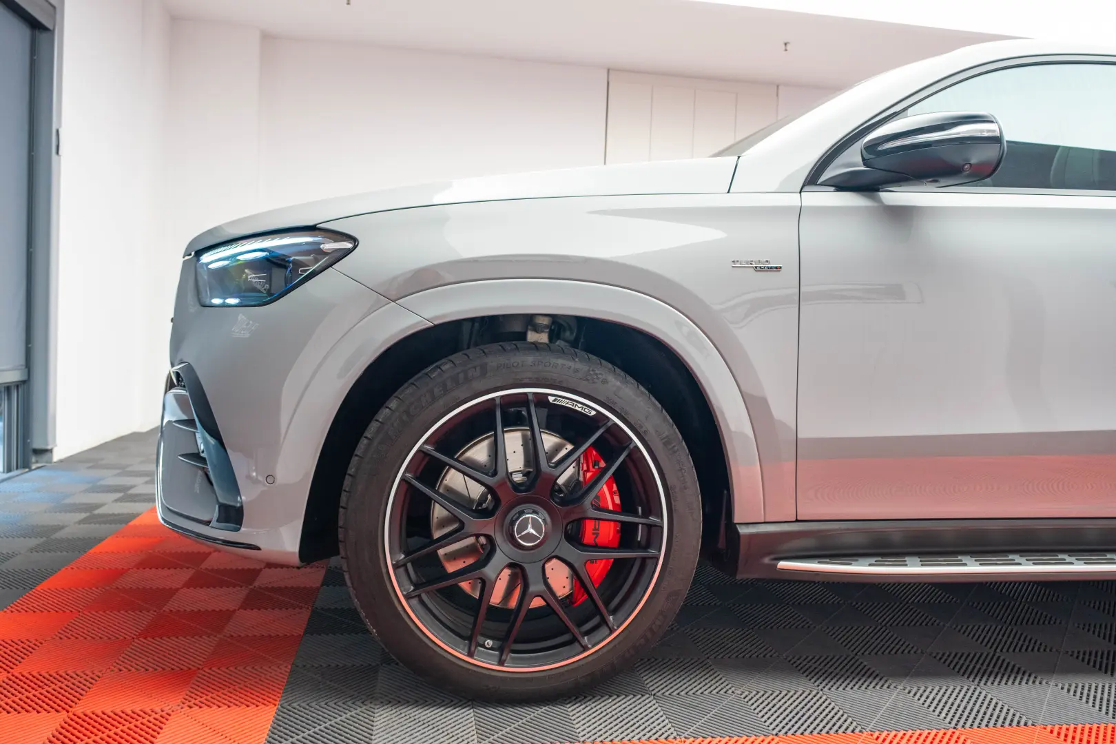 Mercedes Benz GLE 53 AMG
