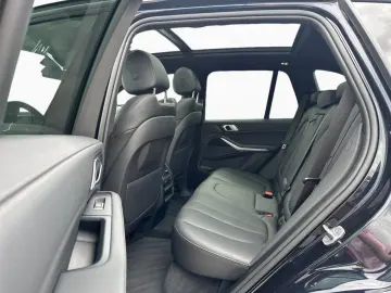 X5 xDrive 30d M Sport HUD Stdhz DAPro Laser Pano