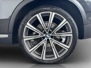 X5 xDrive40dA xLine Navi.LAser.HuD.ACC.Pano.RFK