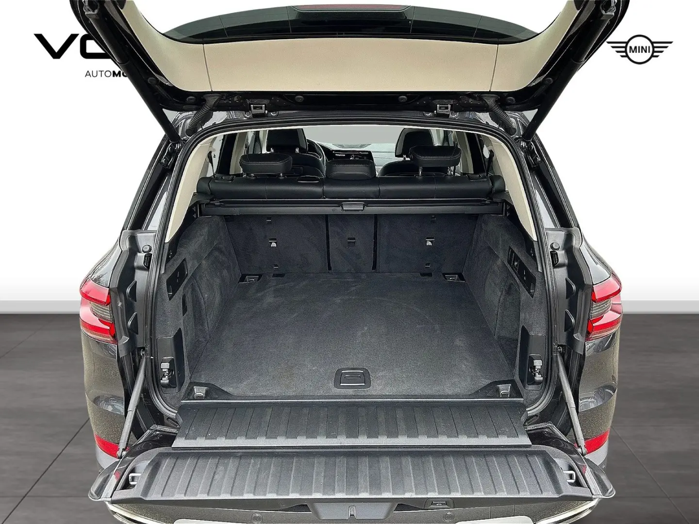 X5 xDrive30d xLine Pano Harman/Kardon AHK SHZ LE