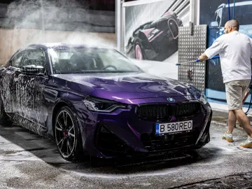 BMW M240i
