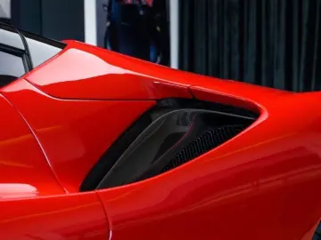 SF90 SPIDER CARBON INT&EXT RED INT JBL FULLOPT!