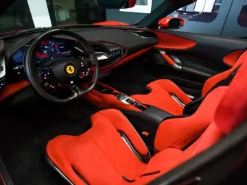 SF90 SPIDER CARBON INT&EXT RED INT JBL FULLOPT!