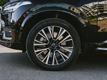 Volvo XC90 T8 Inscription 2023 455 CP