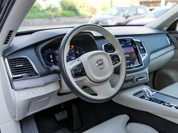 Volvo XC90 T8 Inscription 2023 455 CP