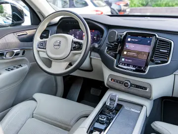 Volvo XC90 T8 Inscription 2023 455 CP