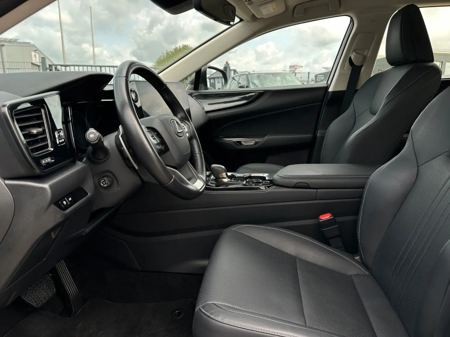 NX 350h Hybrid*LED*ACC*Keyless