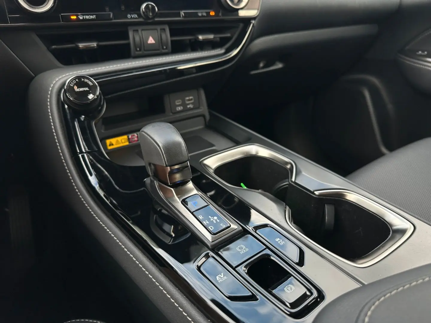NX 350h Hybrid*LED*ACC*Keyless