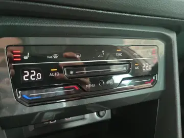 VW Tiguan Noul Tiguan Life 2,0 TDI DSG