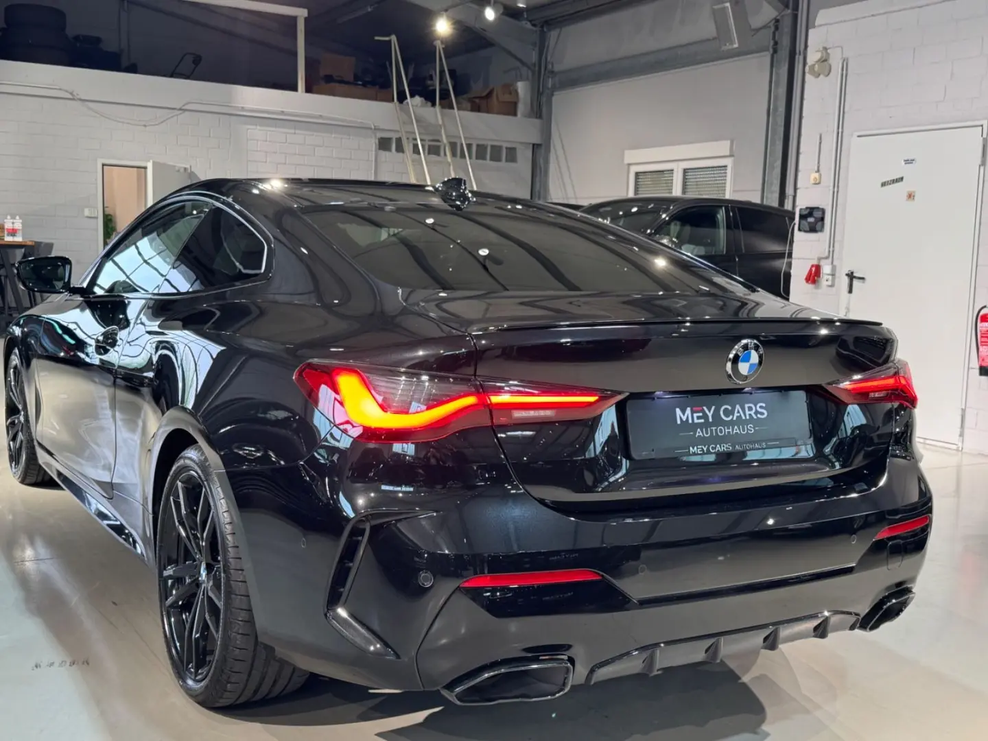 M440i Coupe xDrive*360°KAMERA*HEADUP*LASER*MWST*