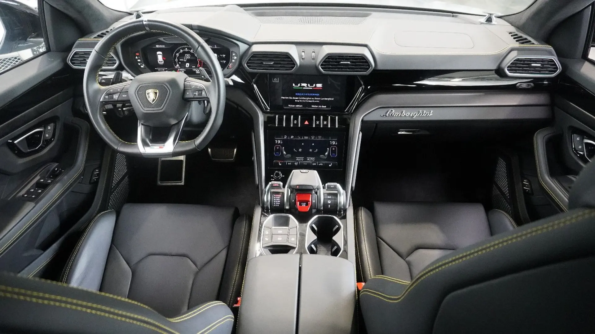 Urus  4.0 V8 Sport*PANO*SOFT*B&O*23