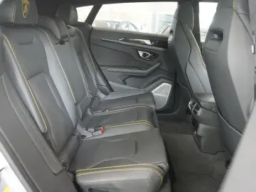 Urus  4.0 V8 Sport*PANO*SOFT*B&O*23