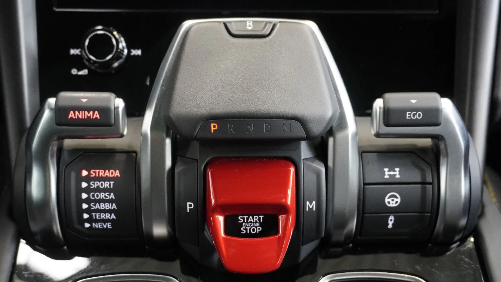 Urus  4.0 V8 Sport*PANO*SOFT*B&O*23