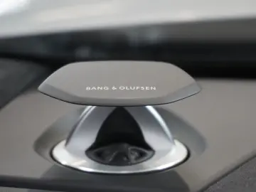 Urus  4.0 V8 Sport*PANO*SOFT*B&O*23