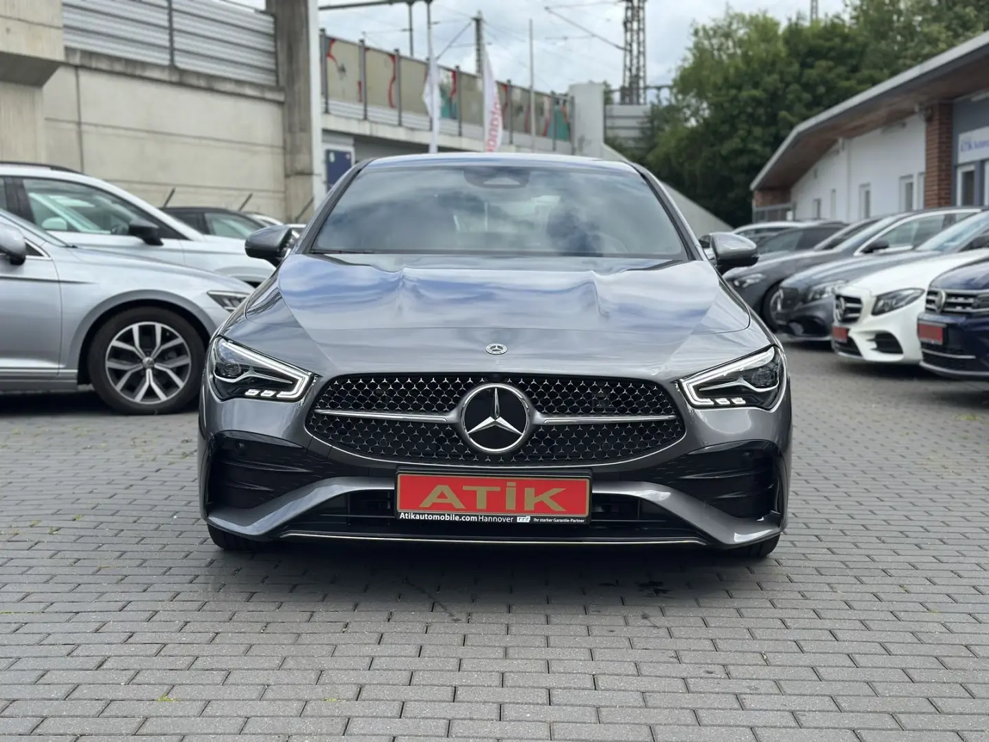 CLA 180 AMG Line | LED | SHZ | CAM | Keyless | D