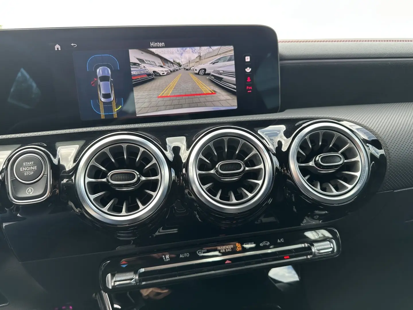 CLA 180 AMG Line | LED | SHZ | CAM | Keyless | D