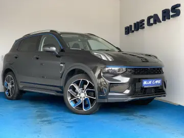01 1.5 T PHEV Pano SHZ Navi Cam PDC