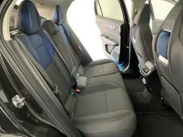01 1.5 T PHEV Pano/SHZ/Navi/Cam/PDC