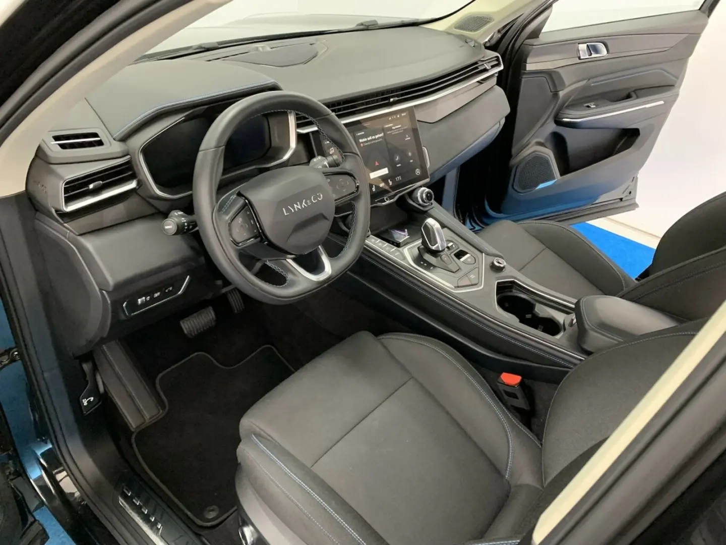01 1.5 T PHEV Pano/SHZ/Navi/Cam/PDC