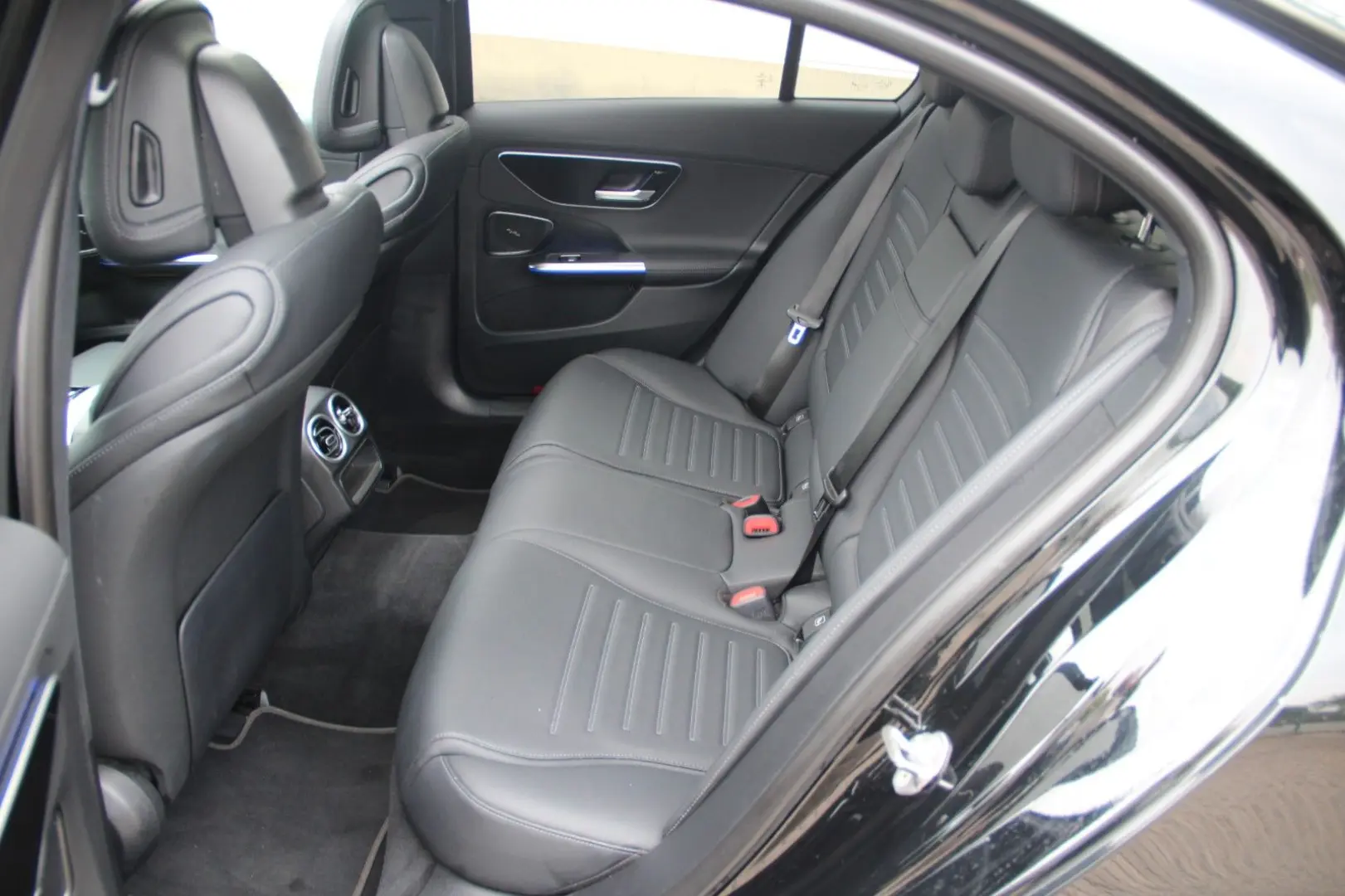 C 220 d AMG Line, Panorama, Multi, RFK, ACC MBUX