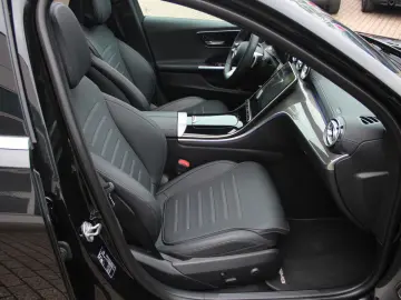 C 220 d AMG Line, Panorama, Multi, RFK, ACC MBUX