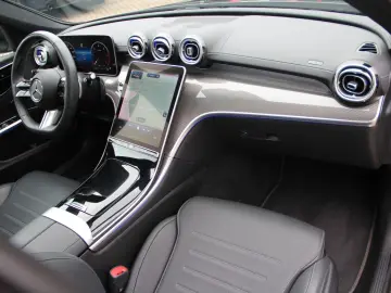 C 220 d AMG Line, Panorama, Multi, RFK, ACC MBUX