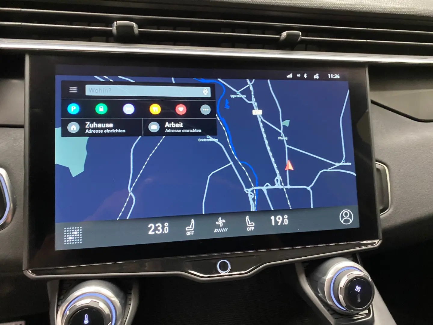 01 PHEV 1.5 Plug-in-Hybrid Automatik 360° Kamera
