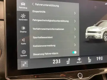 01 PHEV 1.5 Plug-in-Hybrid Automatik 360° Kamera