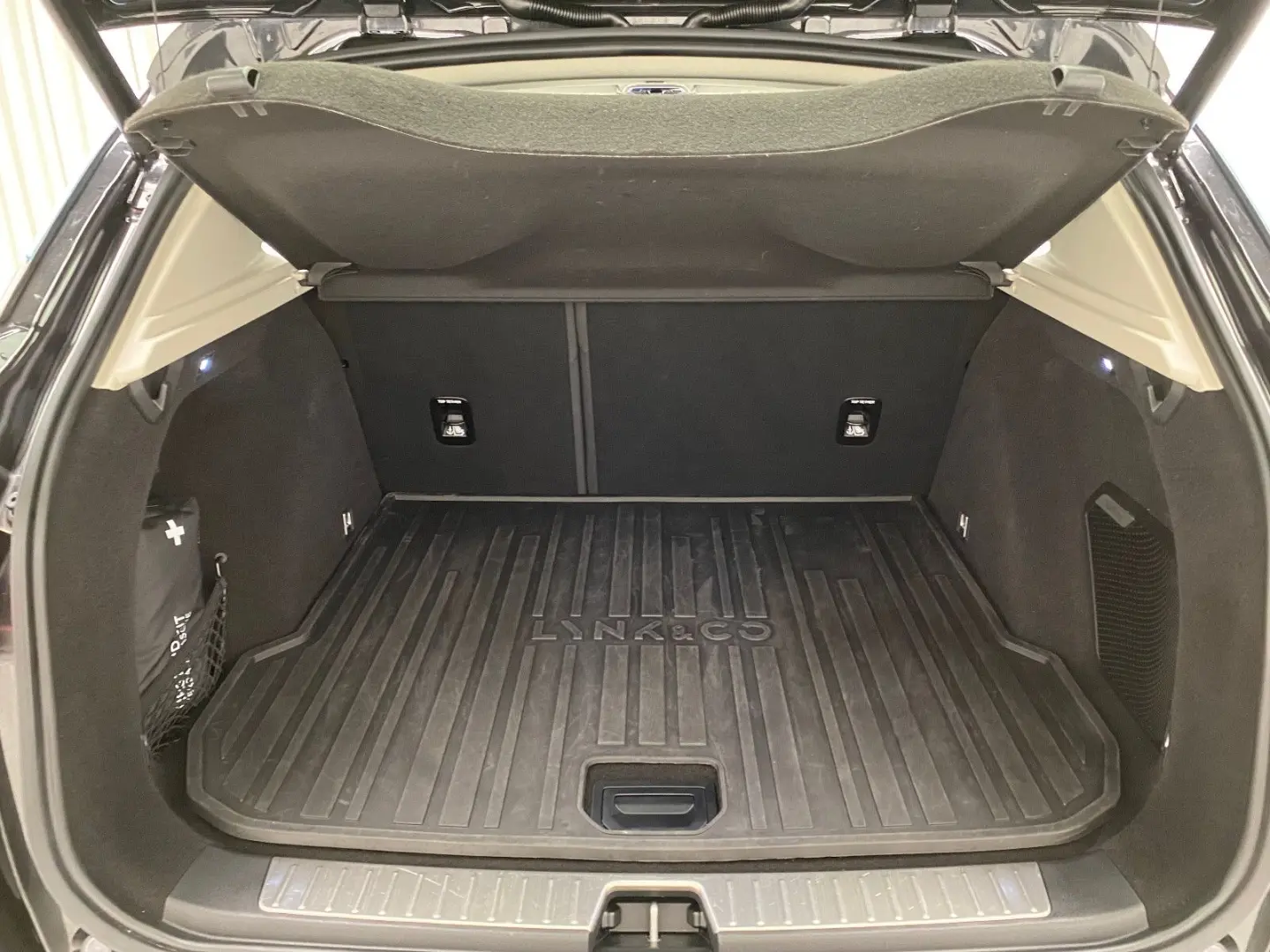01 PHEV 1.5 Plug-in-Hybrid Automatik 360° Kamera
