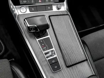 Audi A6 50 quattro HYBRID S LINE CAM LM19 NAVI+
