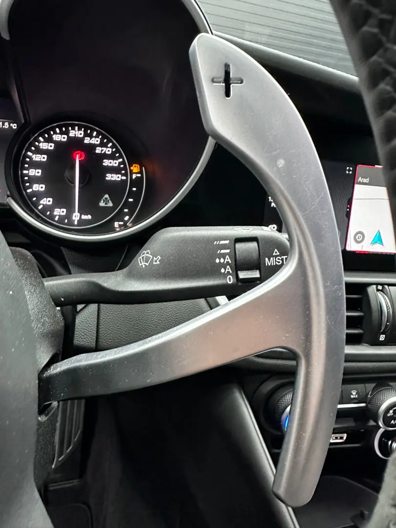 ALFA ROMEO GIULIA QUADRIFOGLIO 🍀, Full carbon, An 2022