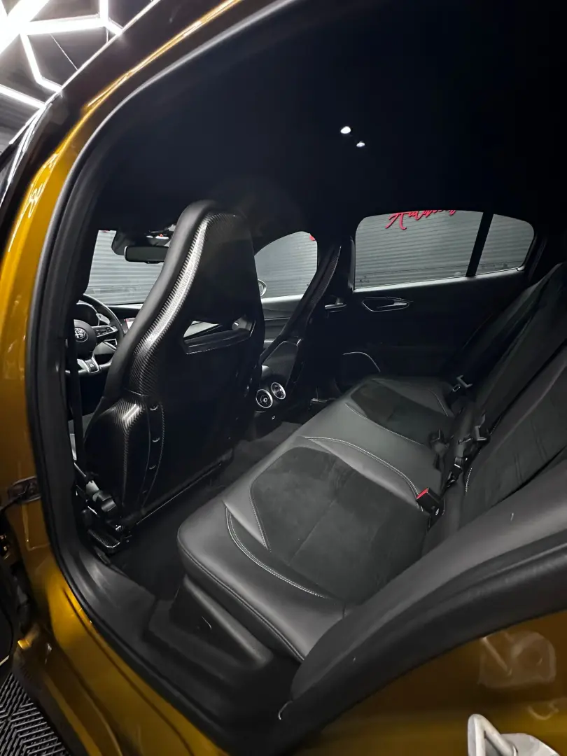 ALFA ROMEO GIULIA QUADRIFOGLIO 🍀, Full carbon, An 2022