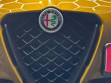 ALFA ROMEO GIULIA QUADRIFOGLIO 🍀, Full carbon, An 2022