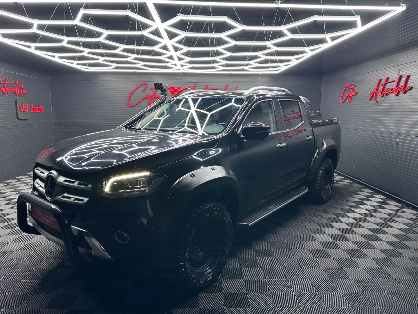 MERCEDES-BENZ X-KLASSE 250D, An 2019