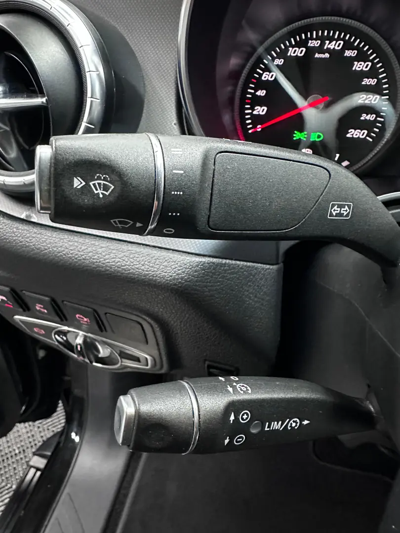 MERCEDES-BENZ X-KLASSE 250D, An 2019