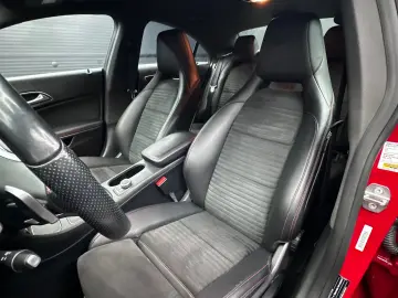 MERCEDES-BENZ CLA 180 AMG Line, 1.6 Benzina, An 2018