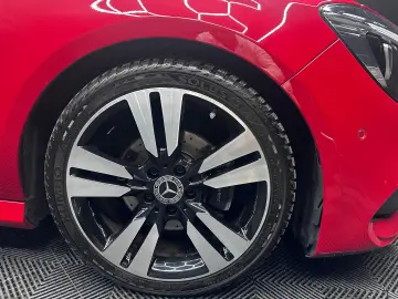 MERCEDES-BENZ CLA 180 AMG Line, 1.6 Benzina, An 2018