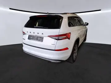 Kodiaq 2.0 TDI Sportline 4x4/PANO/AHK/360°/ACC/