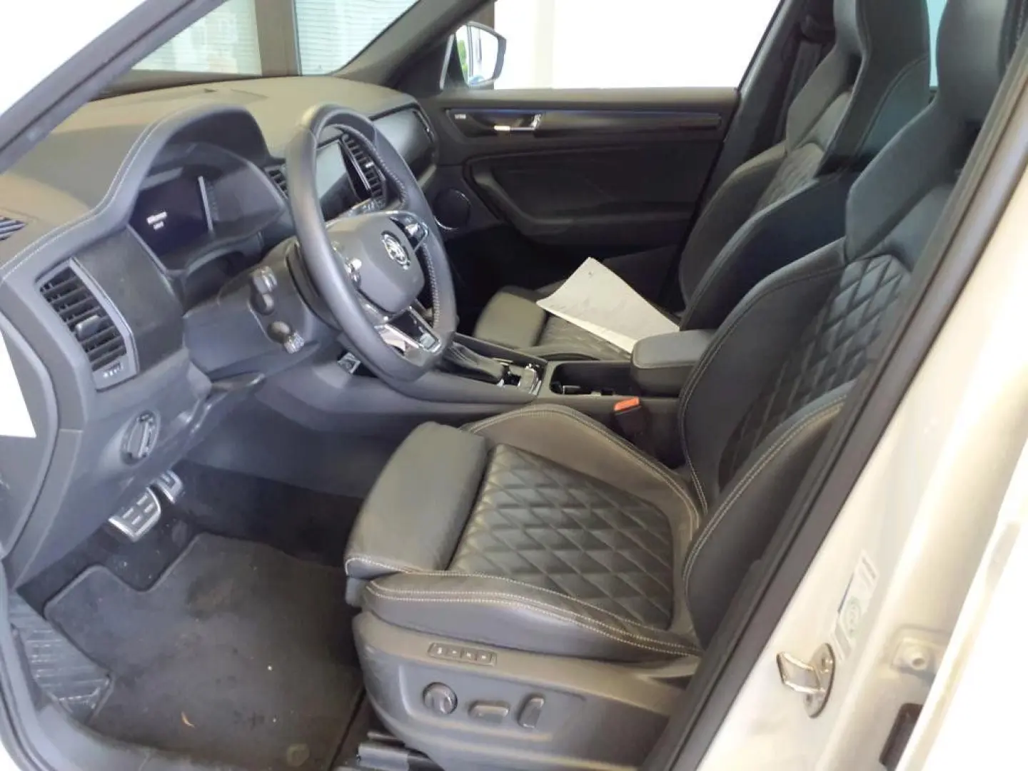 Kodiaq 2.0 TDI Sportline 4x4/PANO/AHK/360°/ACC/