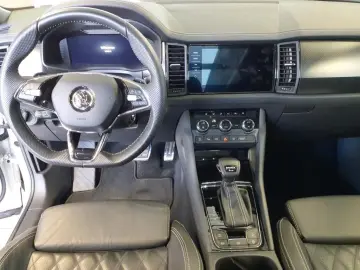 Kodiaq 2.0 TDI Sportline 4x4/PANO/AHK/360°/ACC/