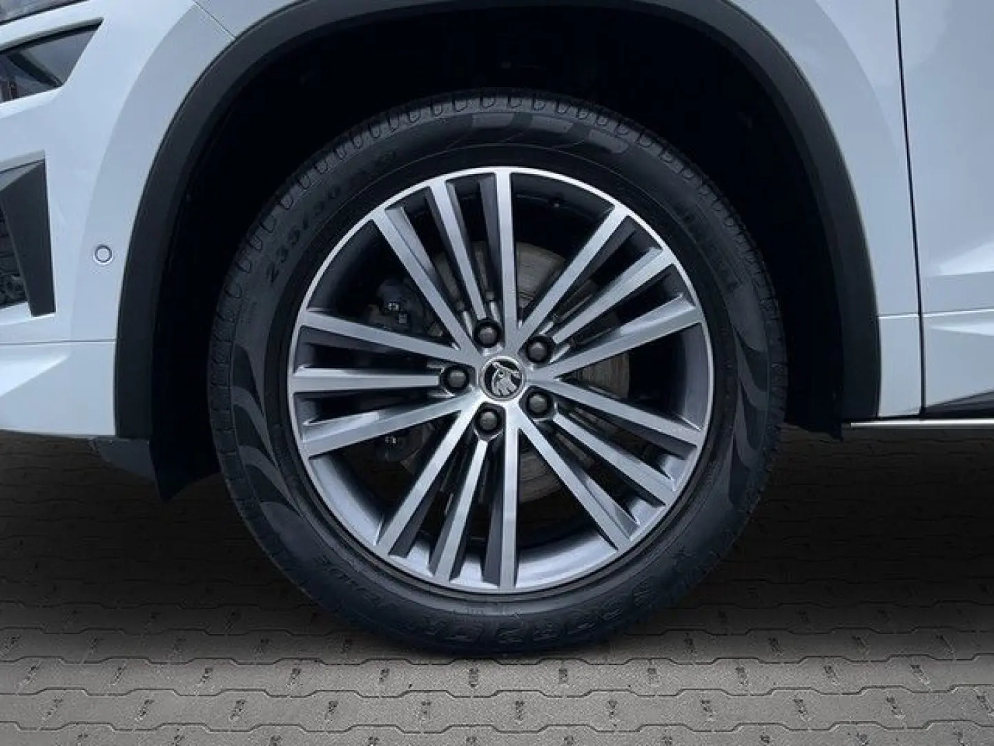 Kodiaq 2.0 TDI 4x4 DSG L&K AHK LED NAVI PANO