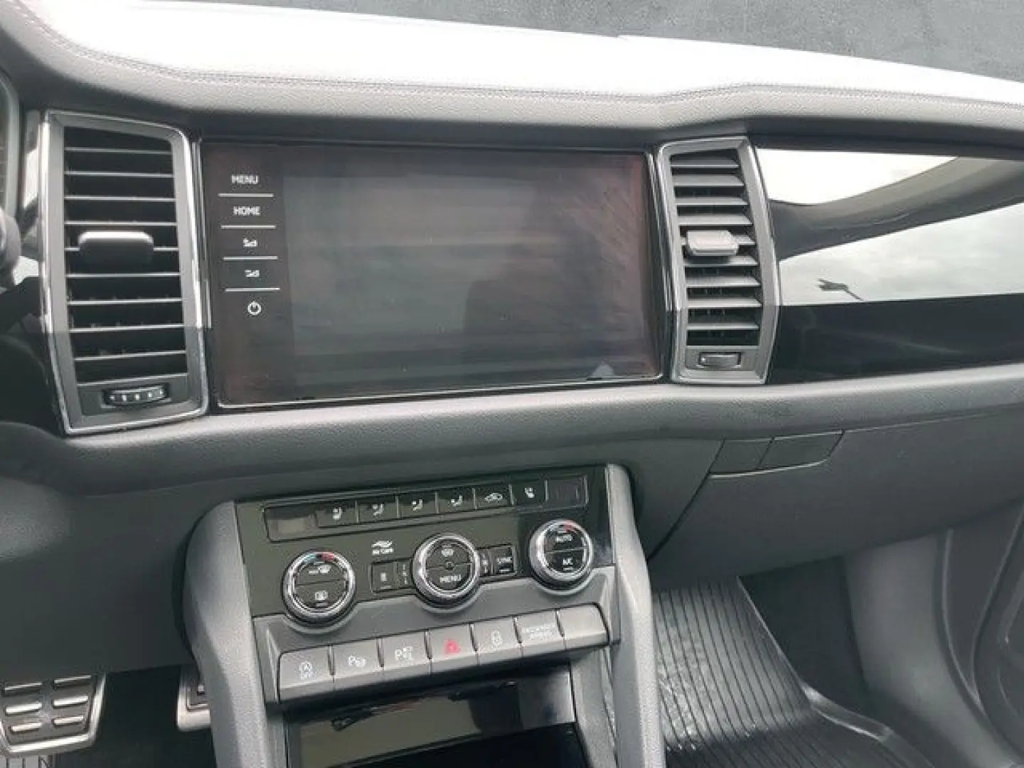 Kodiaq 2.0 TDI 4x4 DSG L&K AHK LED NAVI PANO