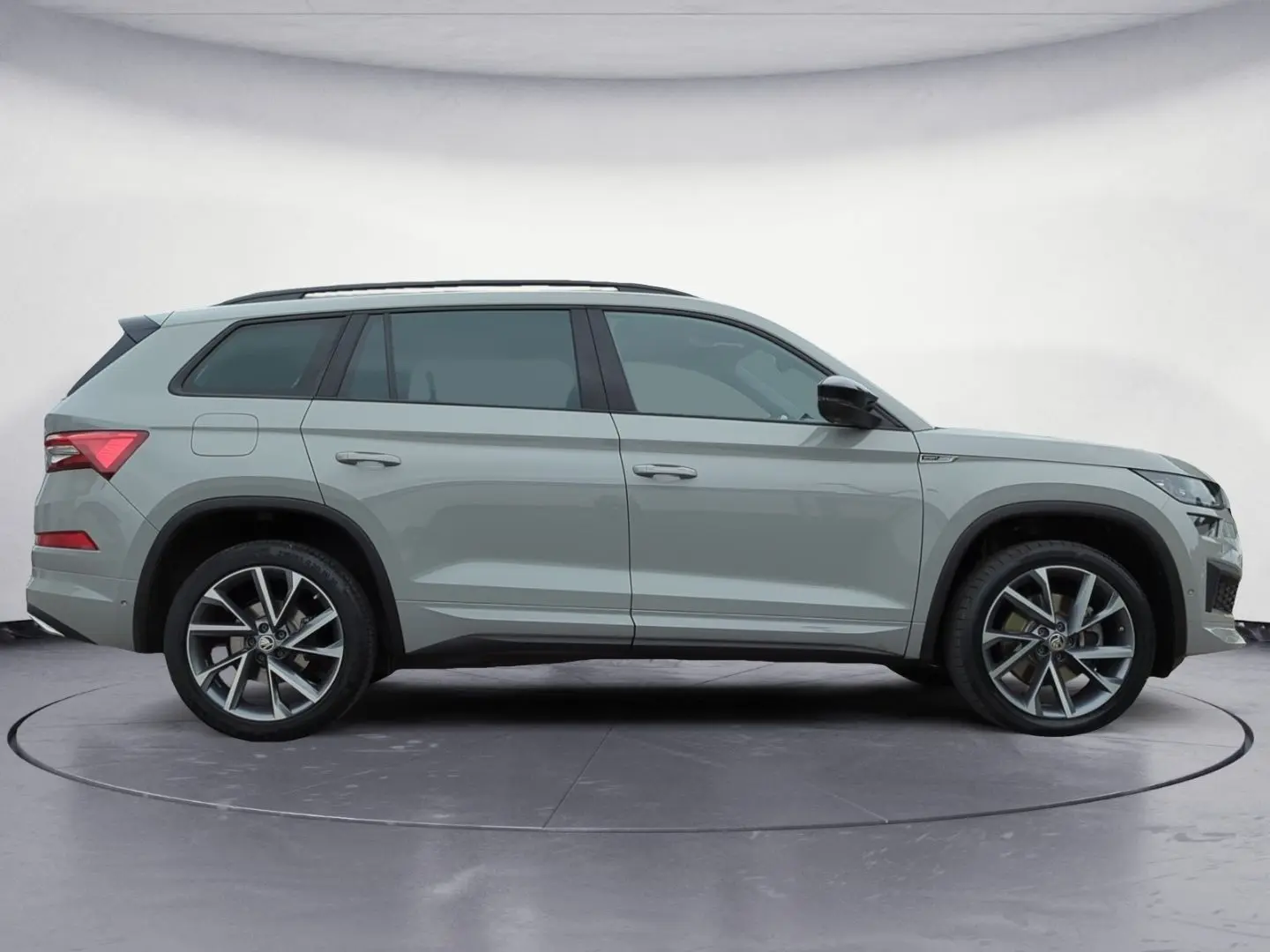 Kodiaq 2.0 TDI 4x4 DSG Sportline PANO/ACC/VC/NAV