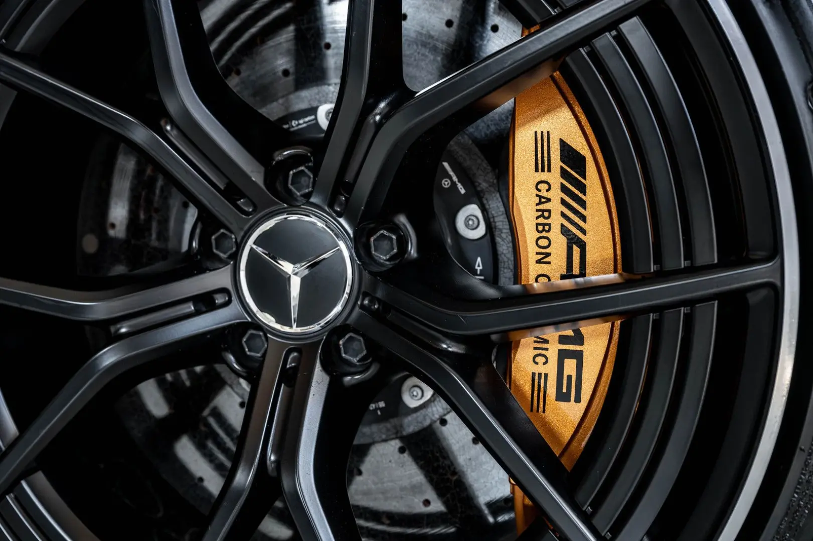 AMG GT 63 S E Perfo CARBON I+II MAGNO HIGH-CLASS