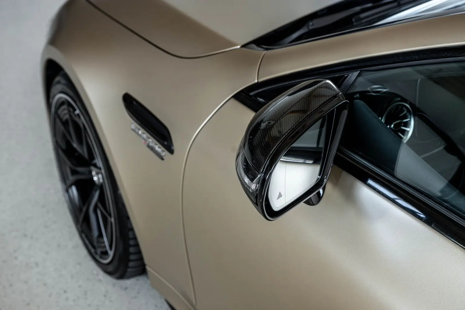 AMG GT 63 S E Perfo CARBON I+II MAGNO HIGH-CLASS